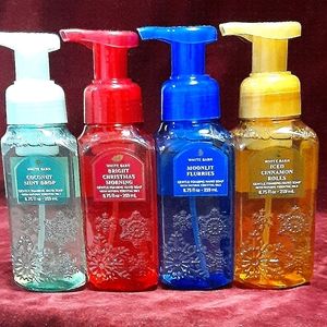 Bath and Body Works Winter Foam Soaps Bundle/4! ❄️